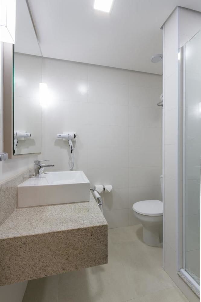 Le Canard Hotel Joinville