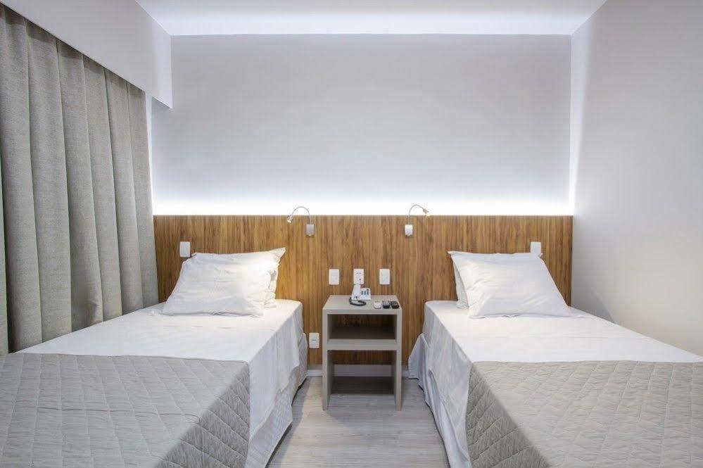 Le Canard Hotel 4*